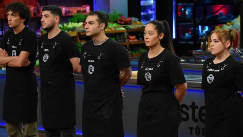 MasterChef'te kim elendi? MasterChef Türkiye’ye veda eden ilk yarışmacı kim oldu?