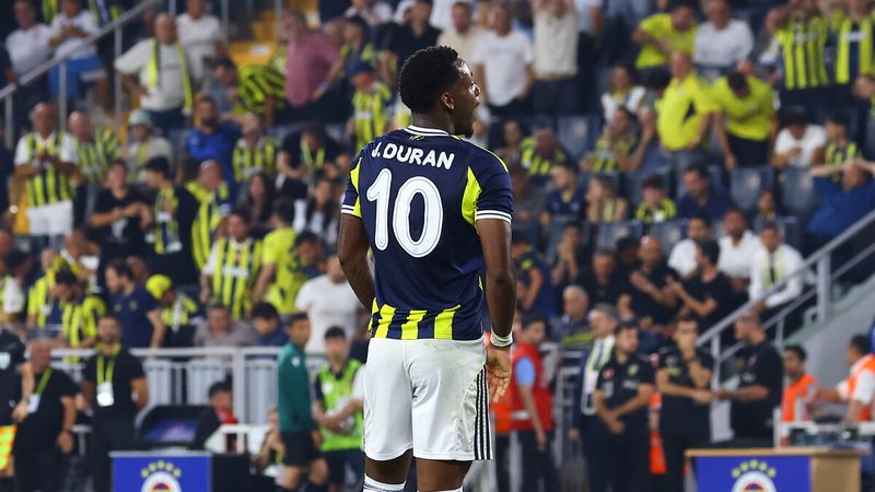 Fenerbahçe'de Jhon Duran sakatlandı!
