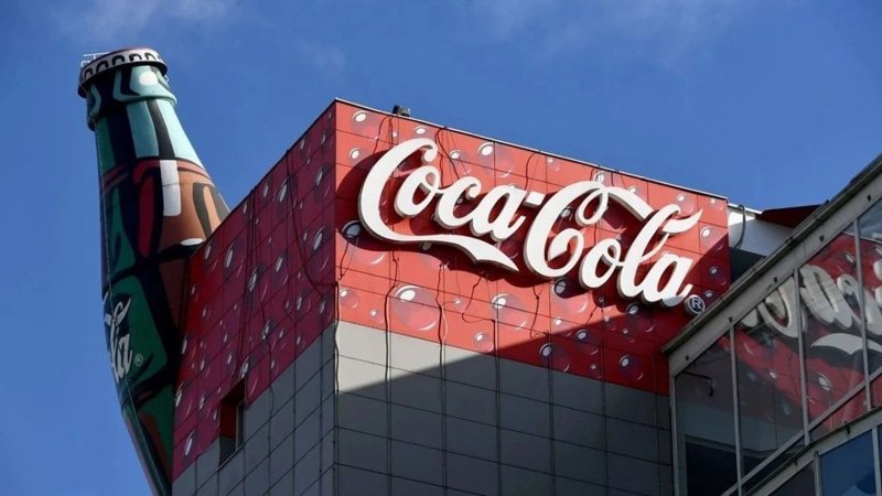 Tüketmeyin çağrısı yapıldı! Coca Cola İngiltere'de popüler içeceğini raflardan kaldırıyor
