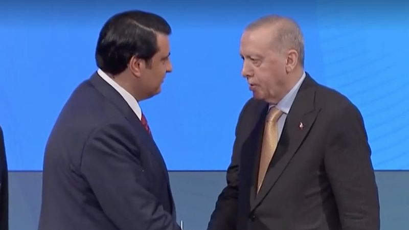 Şehitkamil Belediye Başkanı Umut Yılmaz AK Parti'ye katıldı