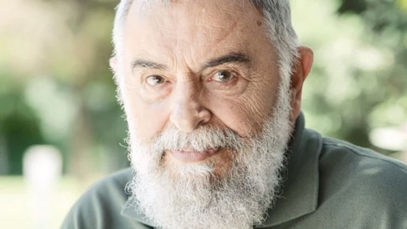 Tarihçi Mete Tunçay, İstanbul'da hayatını kaybetti