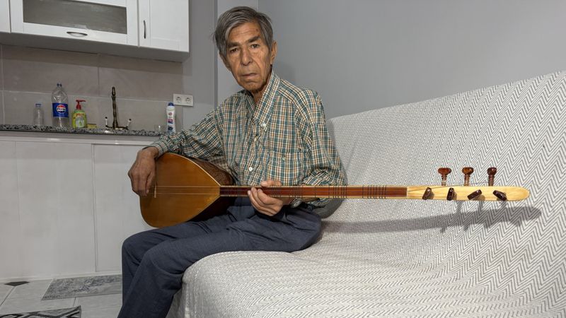 Neşet Ertaş'ın sokakta kalan kardeşi Ali Ertaş evine kavuştu