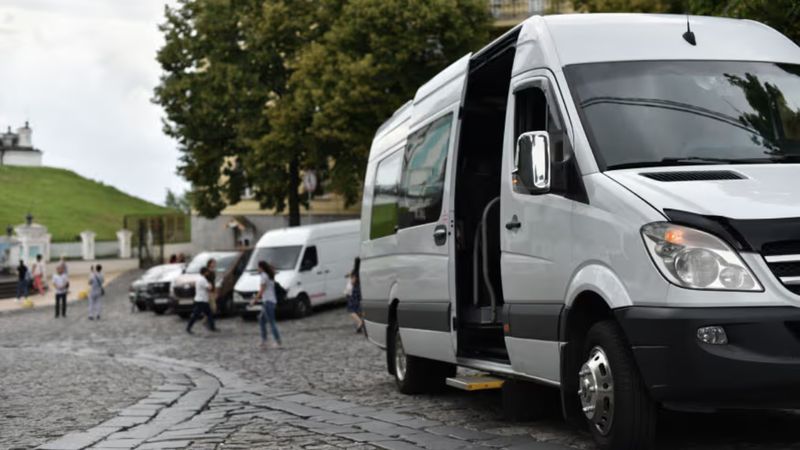 İstanbul'da okul servislerine zam talebi