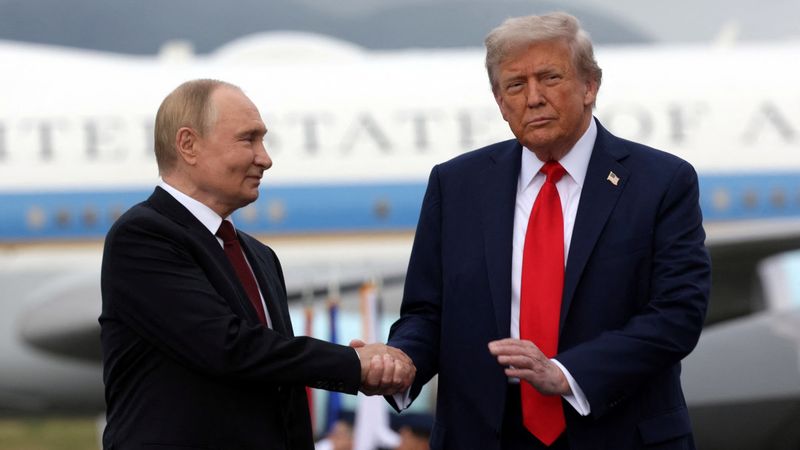 Trump'tan Putin'e uyarı: Anlaşma olmazsa güçlü bir şekilde müdahale edeceğim
