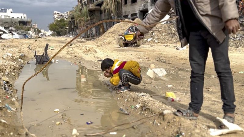 DSÖ ve UNICEF'ten dikkat çeken rapor: Dünya genelinde her 4 kişiden 1'i güvenli içme suyuna erişemiyor