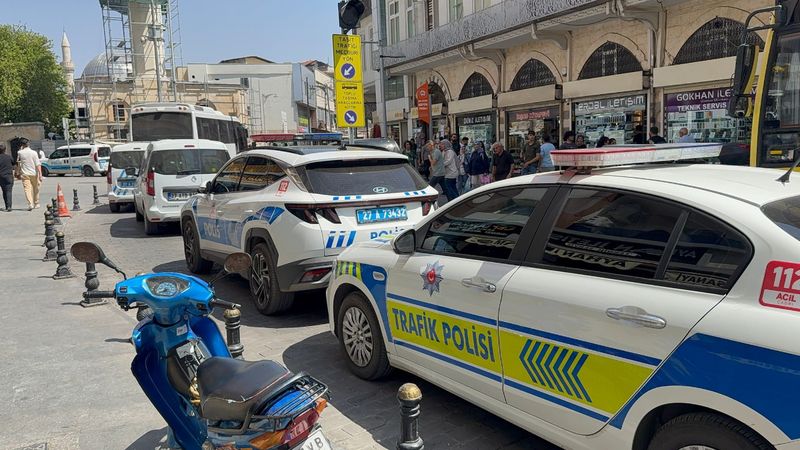 Gaziantep'te cep telefonu satıcılarına yönelik kaçakçılık operasyonu gerçekleştirildi