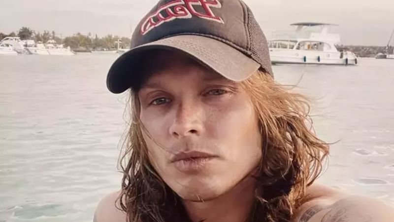 Survivor Murat Ceylan trafik kazası geçirdi! Arabasını kamyonetin altından çıkardılar