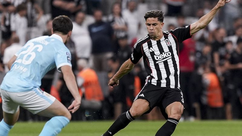 Beşiktaş'tan Gabriel Paulista'yla ilgili sakatlık açıklaması