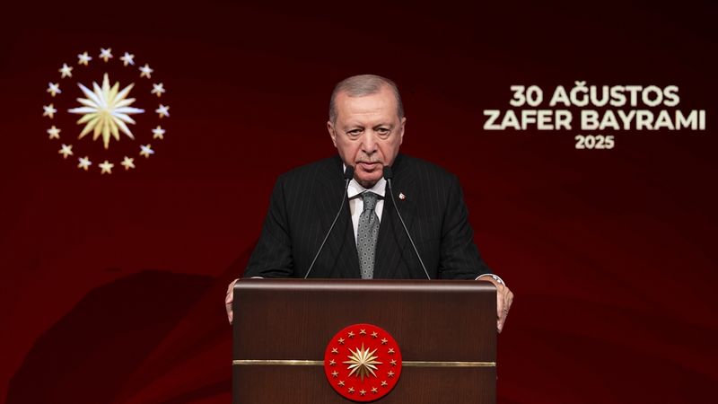 Cumhurbaşkanı Erdoğan, 30 Ağustos Zafer Bayramı Özel Konseri'ne katıldı