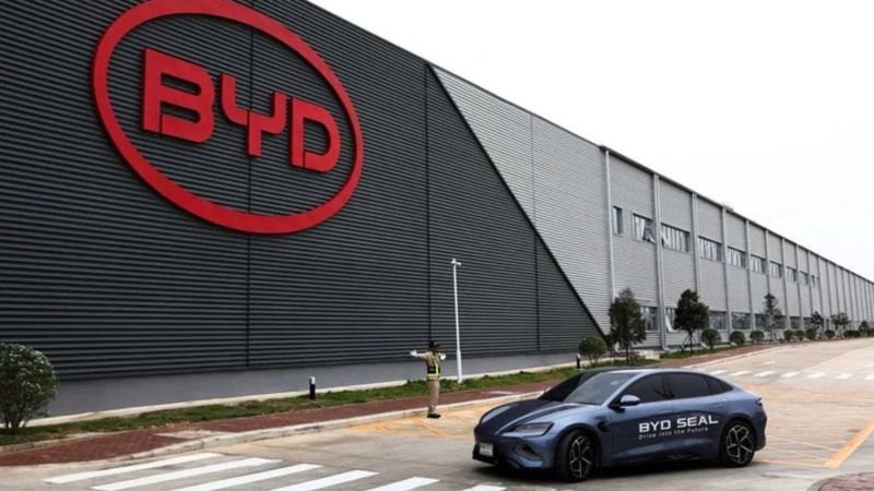 BYD, zorlu rakipler nedeniyle satış hedefini aşağı çekti