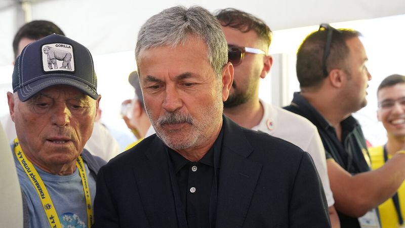 Aykut Kocaman'dan futbol şube sorumluluğu teklifine olumsuz yanıt