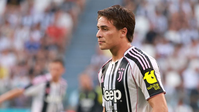 Barcelona'nın gelecekteki hedefi Kenan Yıldız!