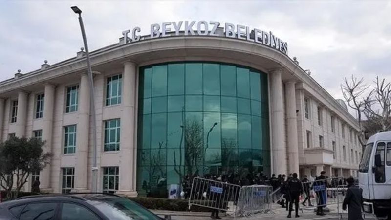 CHP'li Beykoz Belediye meclis üyesi iki kişi daha istifa etti