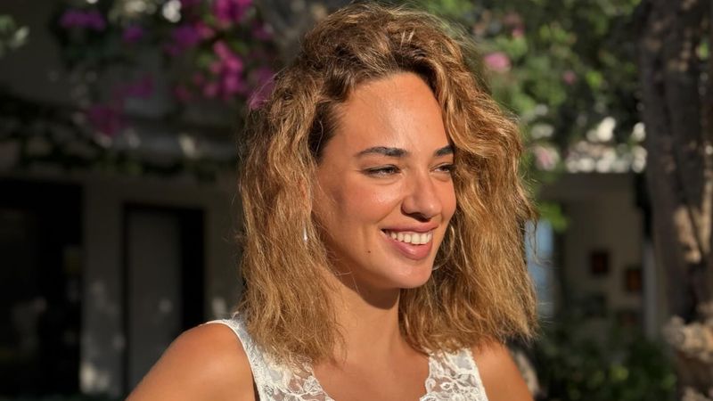 Jennifer Lopez'le fotoğraf çektirmek için 1 milyon TL ödediği iddia edilmişti! Seda Bakan'dan açıklama geldi