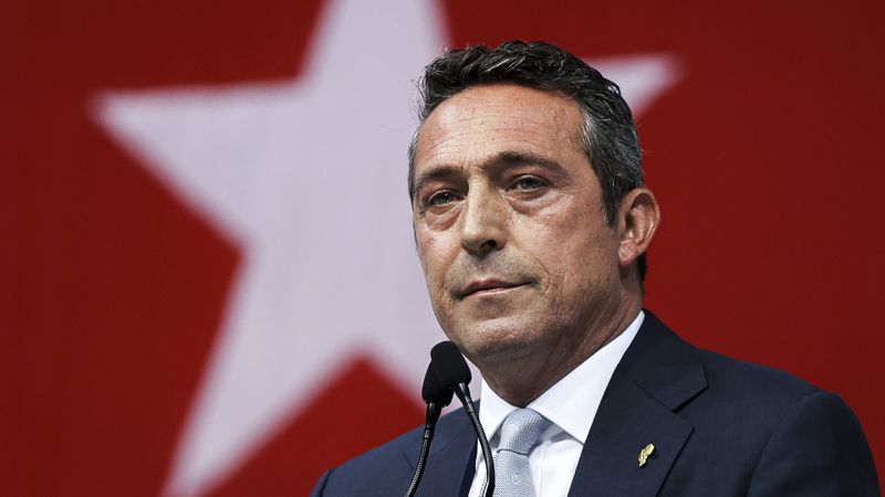 Ali Koç: Bu sene Fenerbahçe şampiyon olacak söz veriyorum