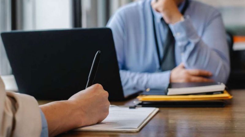 Yeni mezunlara iş bulmanın 5 etkili yolu