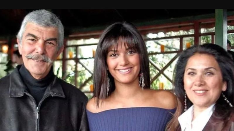Bergüzar Korel'in annesi Hülya Darcan'la ilgili  paylaşımı: Çok güzelsin annem