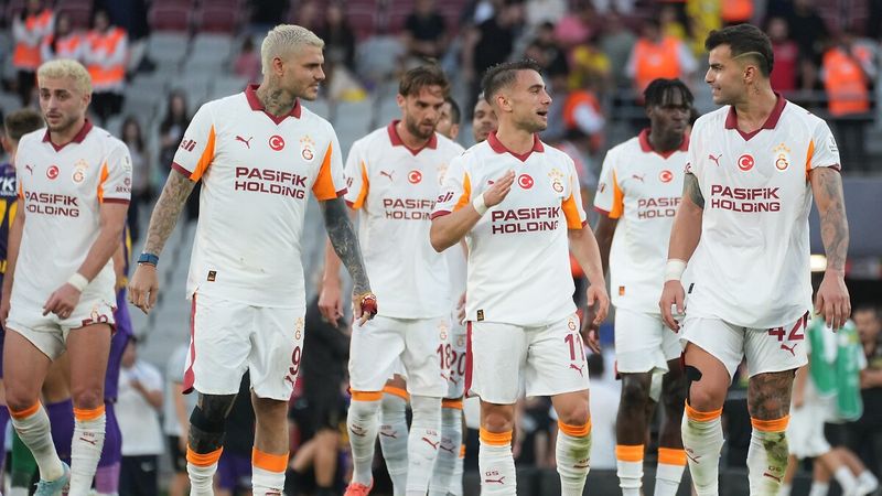 Galatasaray'da Mauro Icardi'den takım toplantısı