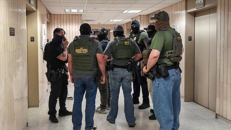 ABD'nin Kaliforniya eyaletinde ICH görevlilerine maske yasağı