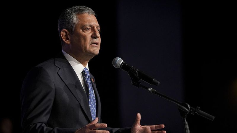 Özgür Özel'den 22'nci Olağanüstü Kurultayı'na ilişkin paylaşım