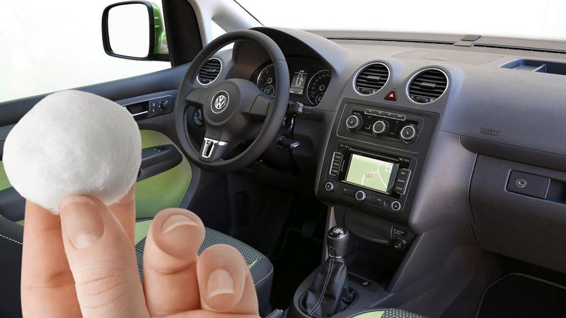 Sürücüler dikkat: Arabanıza bir parça pamuk koyun o sorunlardan kurtulun