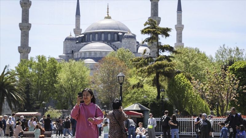İstanbul'a gelen turist sayısı 9 ayda 13,5 milyona ulaştı