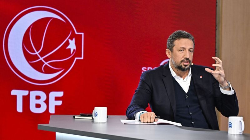 Hidayet Türkoğlu'ndan Basketbol Gelişim Merkezi'nin 1. yılına özel mesaj