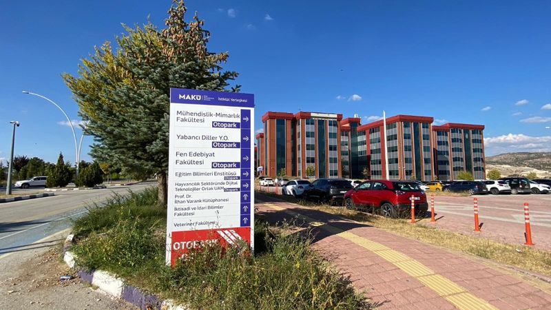 Burdur'da taciz iddialarının odağındaki öğretim görevlisi görevden uzaklaştırıldı