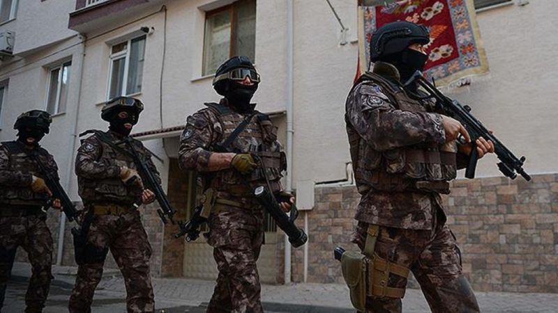 İstanbul'da DEAŞ operasyonunda 13 gözaltı