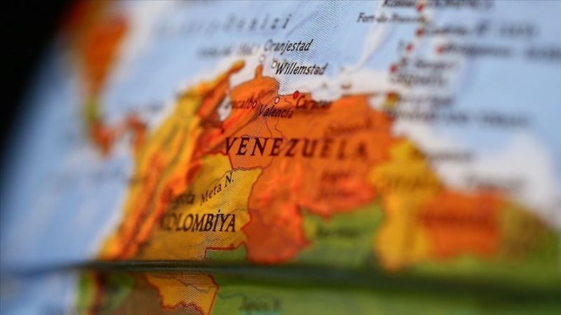 Venezuela: Yakın bölgede 5'ten fazla savaş uçağı tespit edildi