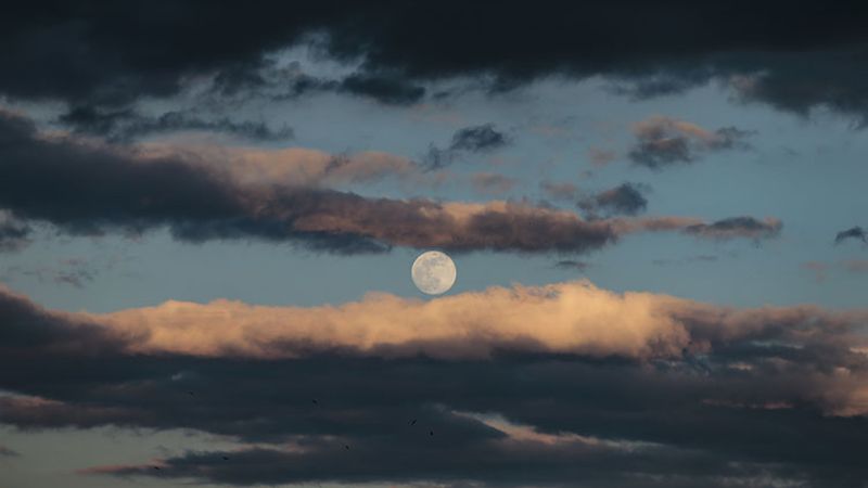 Dolunay ne zaman, hangi burçta? 2025 Ekim Dolunay'ı tarihi! Koç'lar dikkat...