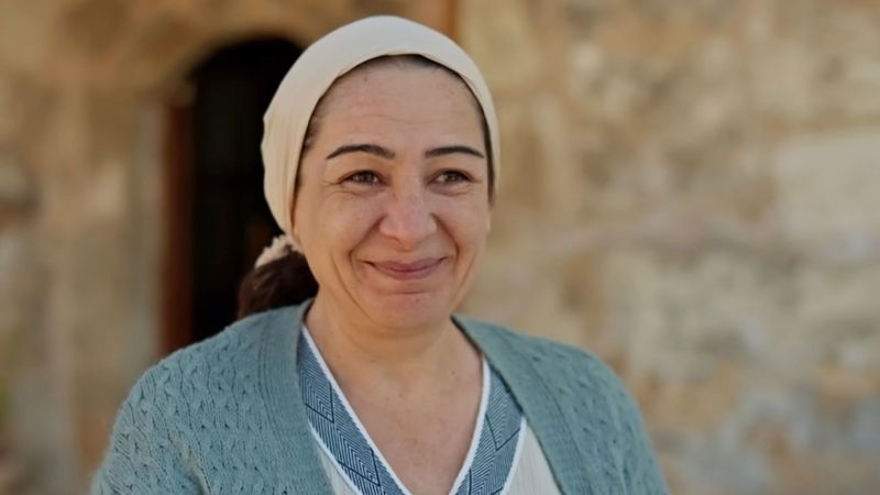 Uzak Şehir'den ayrılmıştı! Yeni dizisi belli oldu...