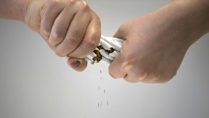 Dünyada her 5 yetişkinden 1'i tütün bağımlısı