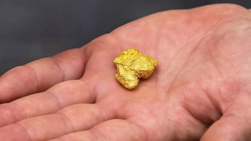 Evlerde servet yatıyor: Kırıldığında çöpe atılan bu eşyalar aslında altın içeriyor