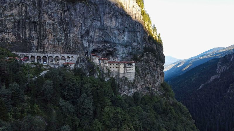 Tarih ve inanç iç içe: Türkiye'nin manevi hazineleri