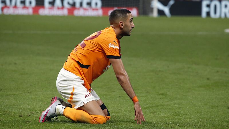 Hakim Ziyech'in Romanya'ya transferi iptal oldu