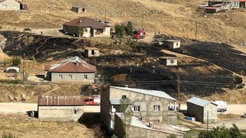 Hakkari'de çıkan iki farklı yangında son durum
