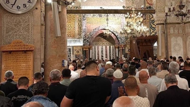 Gazze'nin zaferi: Mescid-i Aksa'da sabah namazı kılındı