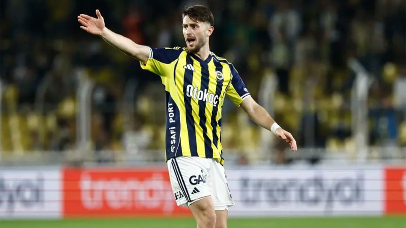 Fenerbahçe'nin en çok sarı kart gören oyuncusu İsmail Yüksek