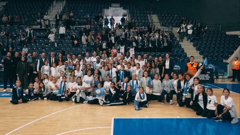 Emlak Konut, Kocaeli Kadın Basketbol'u yendi