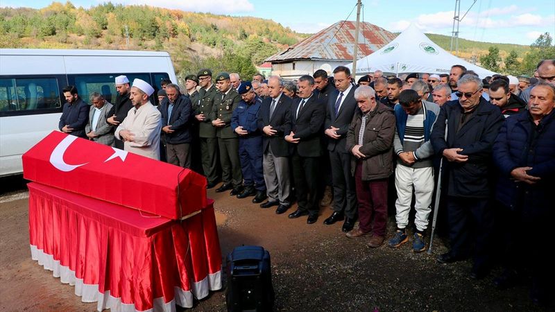 Ordu'da Kıbrıs gazisi Cemal Şahin son yolculuğuna uğurlandı