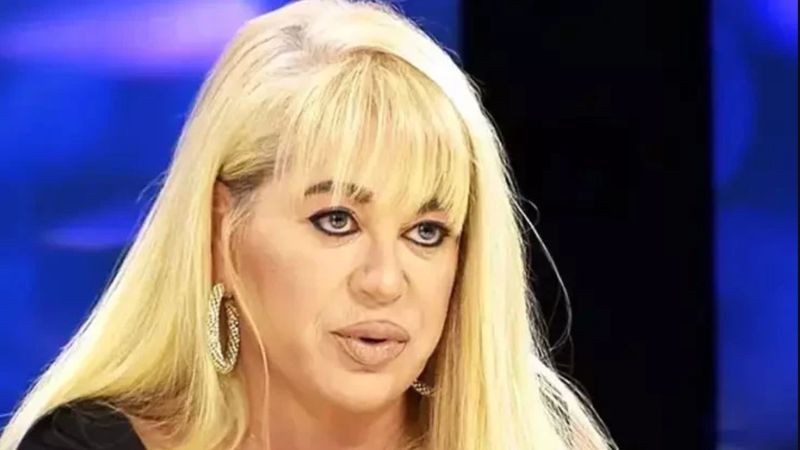 Vasiyetini açıklamıştı! Şarkıcı Zerrin Özer hastaneden paylaşım yaptı