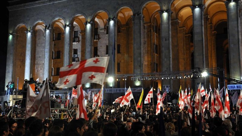 AİHM, Rusya'yı 253 milyon euro savaş tazminatı ödemeye mahkum etti