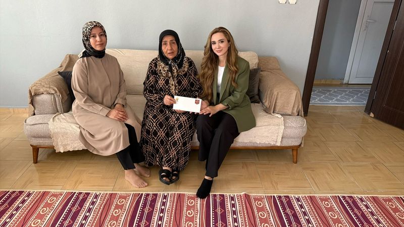 Cumhurbaşkanı Erdoğan'ın mektubu, Mardin'deki şehit ailelerine verildi