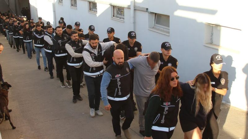 Bayğaralar suç örgütüne operasyon: 96 tutuklama