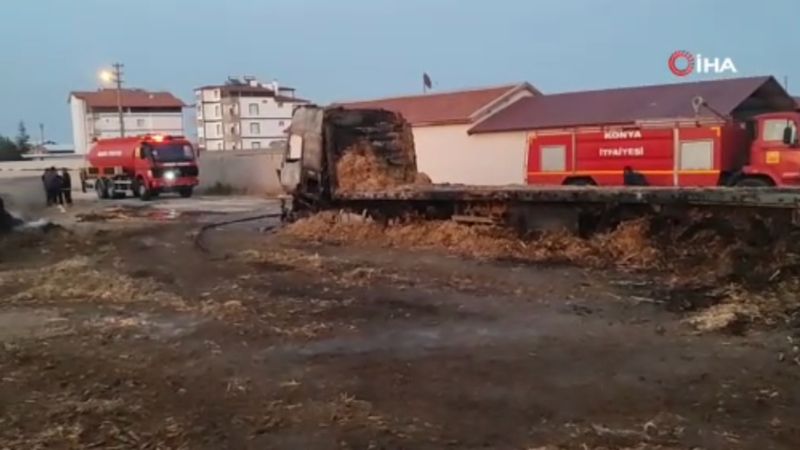 Konya'da saman balyası yüklü tırdan alevler yükseldi