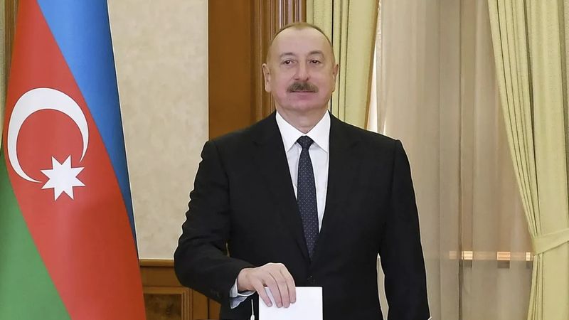 Azerbaycan'da darbe girişimi iddiası: Putin, Aliyev'i arayarak haber verdi