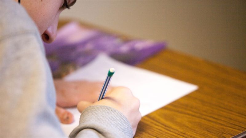 MEB 1. dönem 1. yazılı kılavuzu 2025: 7., 8. ve 9. sınıf ortak sınav tarihleri ve konuları