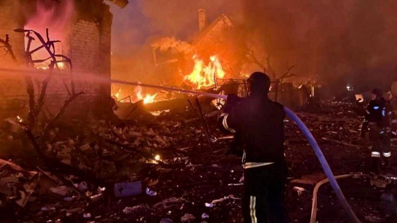 Zelensky: Rusların Harkiv'de kreşe düzenlediği saldırıda 1 kişi hayatını kaybetti