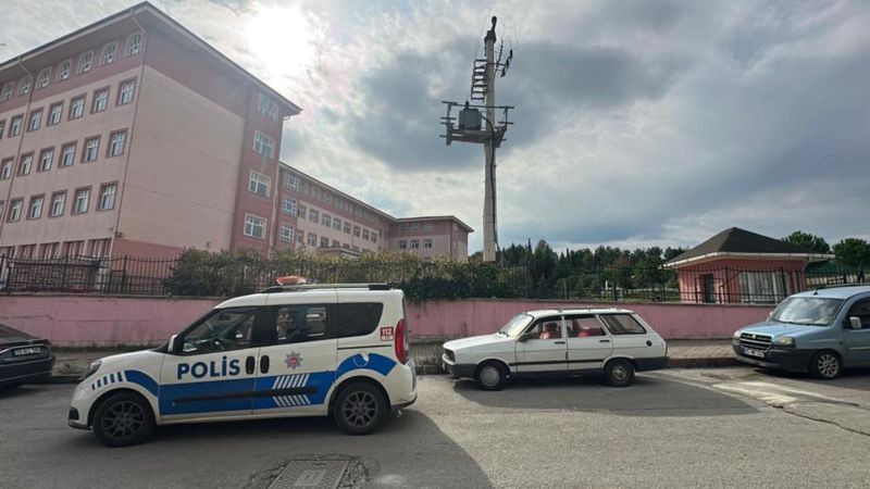 Samsun'da özel eğitim öğrencisi okulda arkadaşını makasla yaraladı